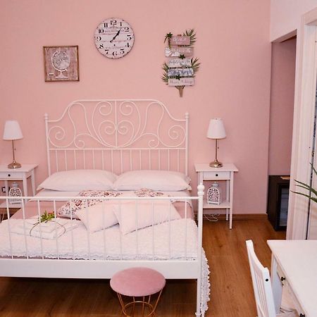 Mia'S Rooms Noto Exterior foto